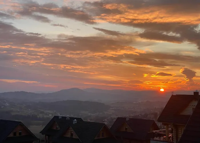 Zloty Gron Log Houses & Apartments