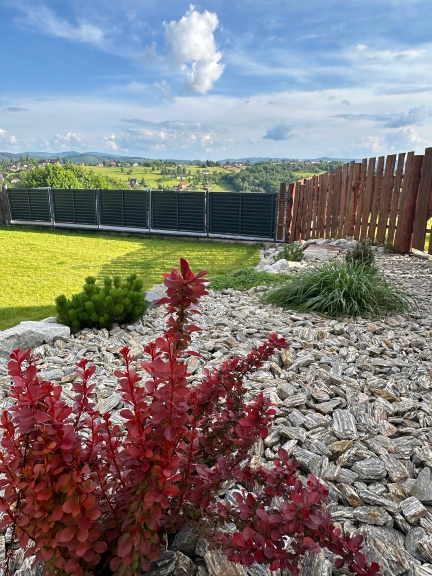 Zloty Gron Log & Holiday home