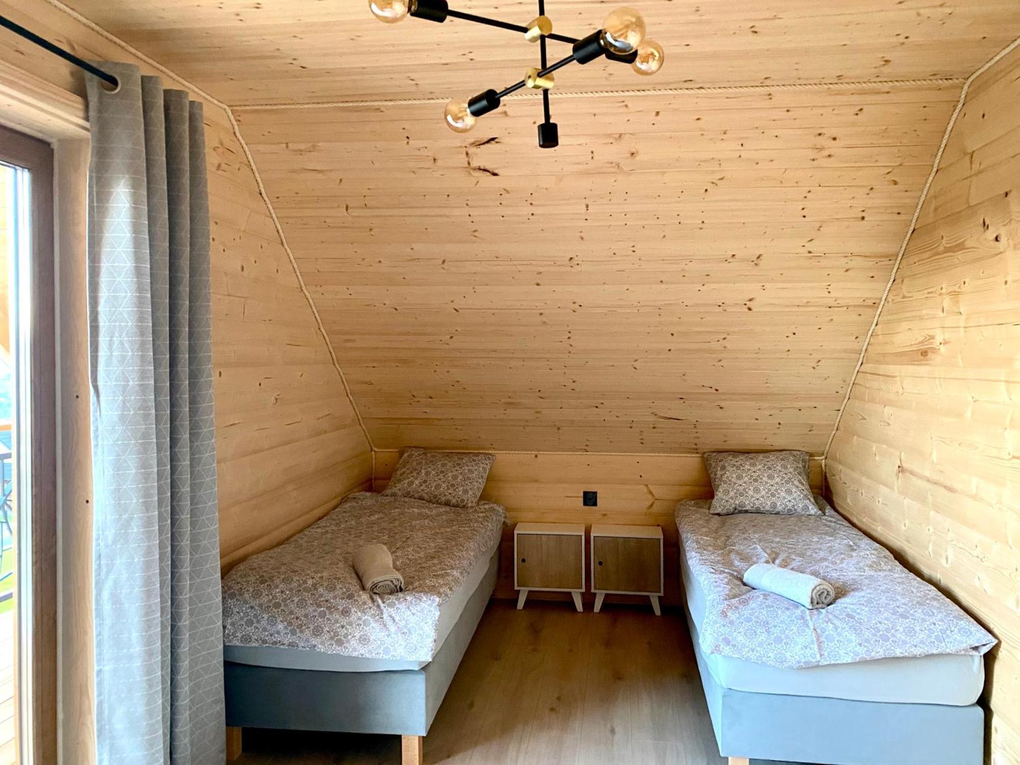 Zloty Gron Log & Holiday home